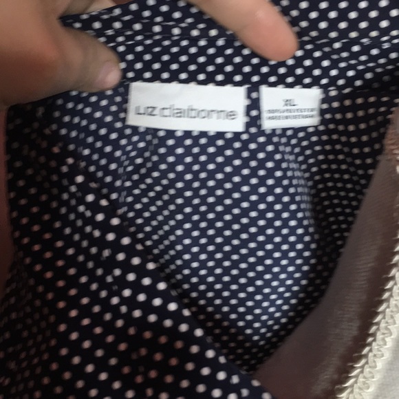 Liz Claiborne Polka Dot Button Up - Picture 4 of 5